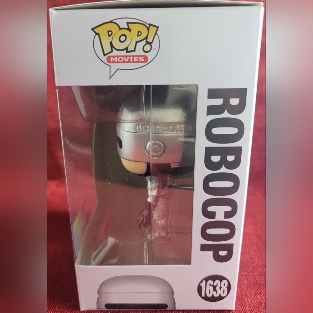 Robocop entertainment earth exclusive funko # 1638 (nib) With pop protector - Picture 5 of 7